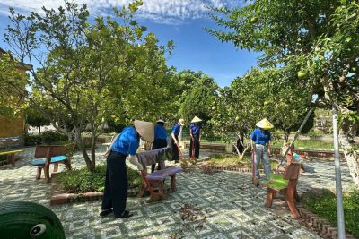 RA QUÂN CHUNG TAY BẢO VỆ MÔI TRƯỜNG